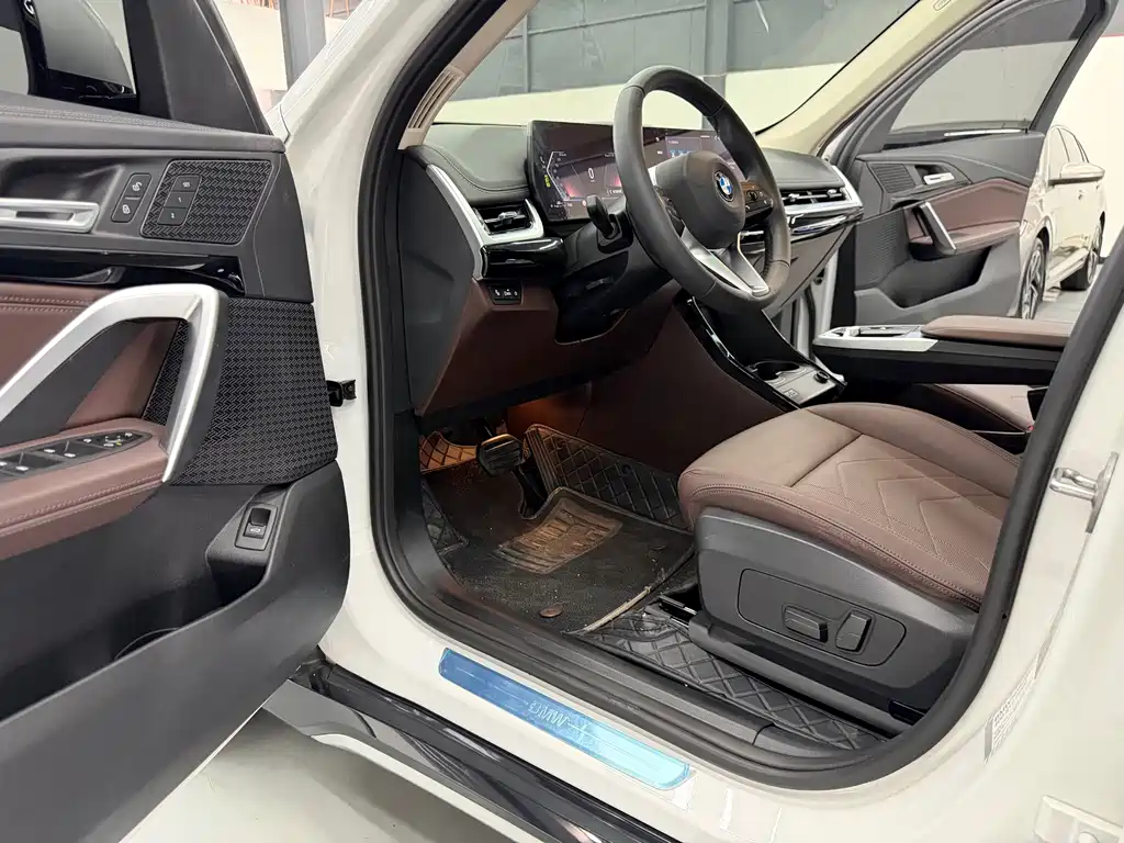 BMW X1 2023 — фото 17