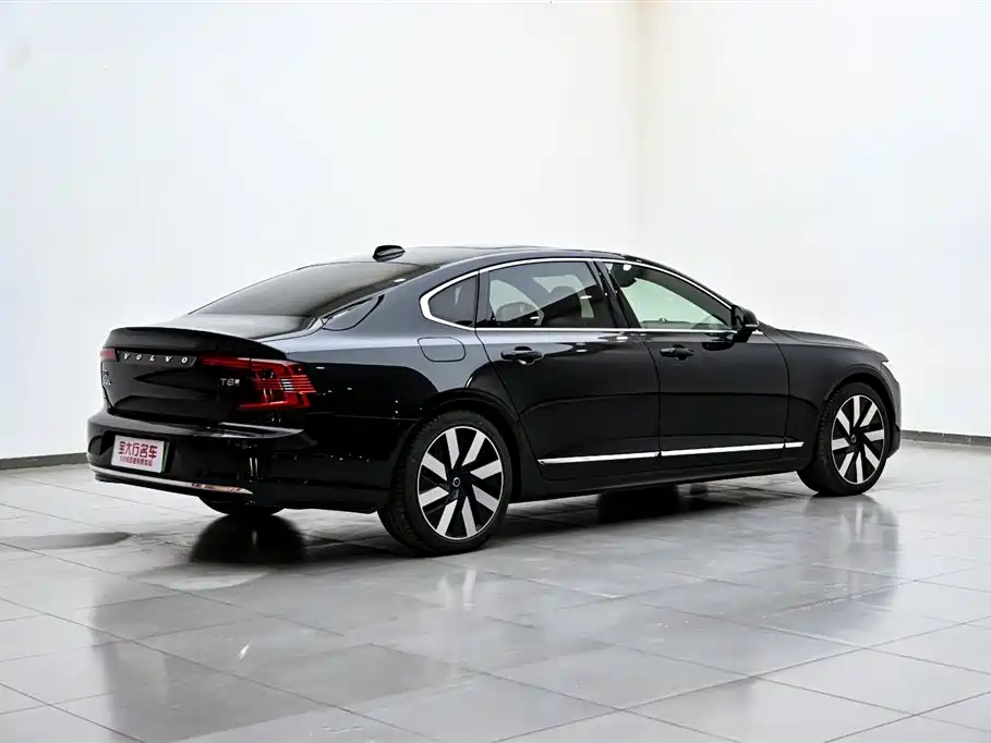 Volvo S90 PHEV 2024 — фото 7