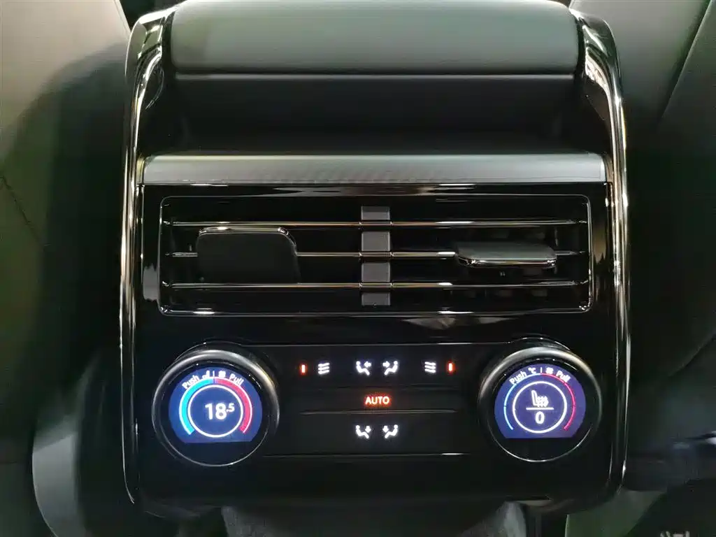 Land Rover Sport 2024 — фото 12