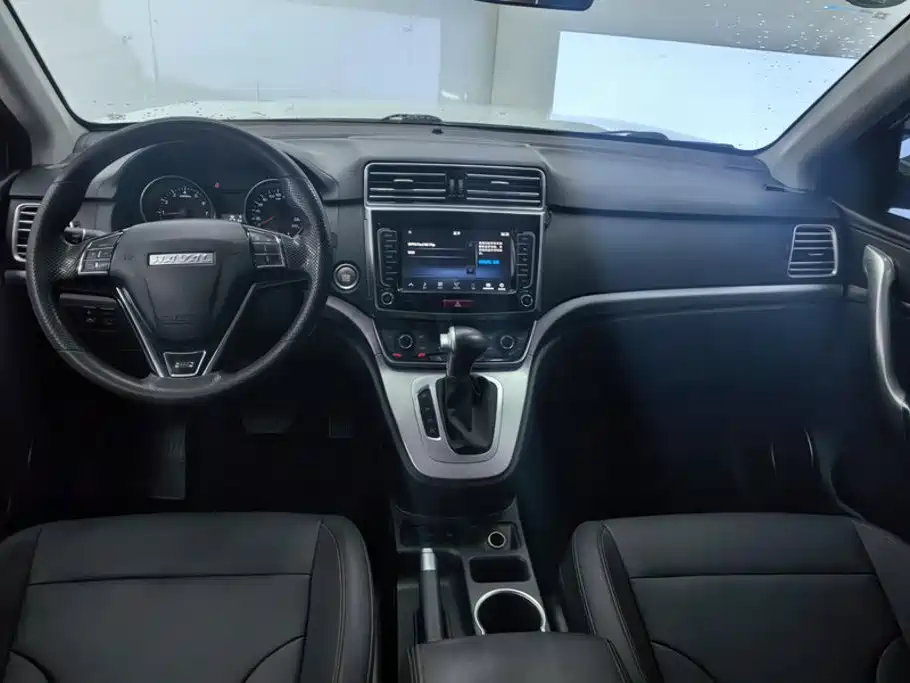 Haval M6 2020 — фото 12