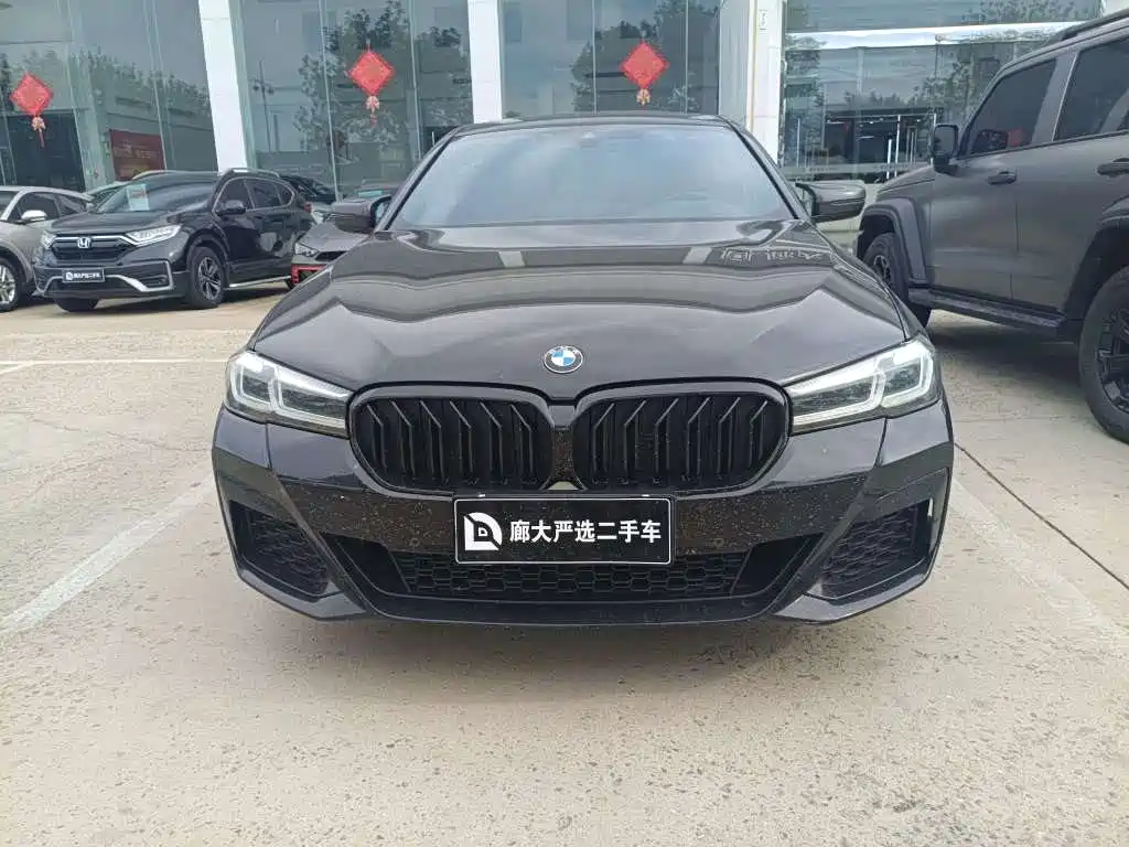 BMW 5 Series 2023