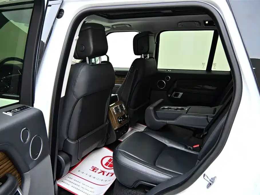 Land Rover Range Rover 2019 — фото 13