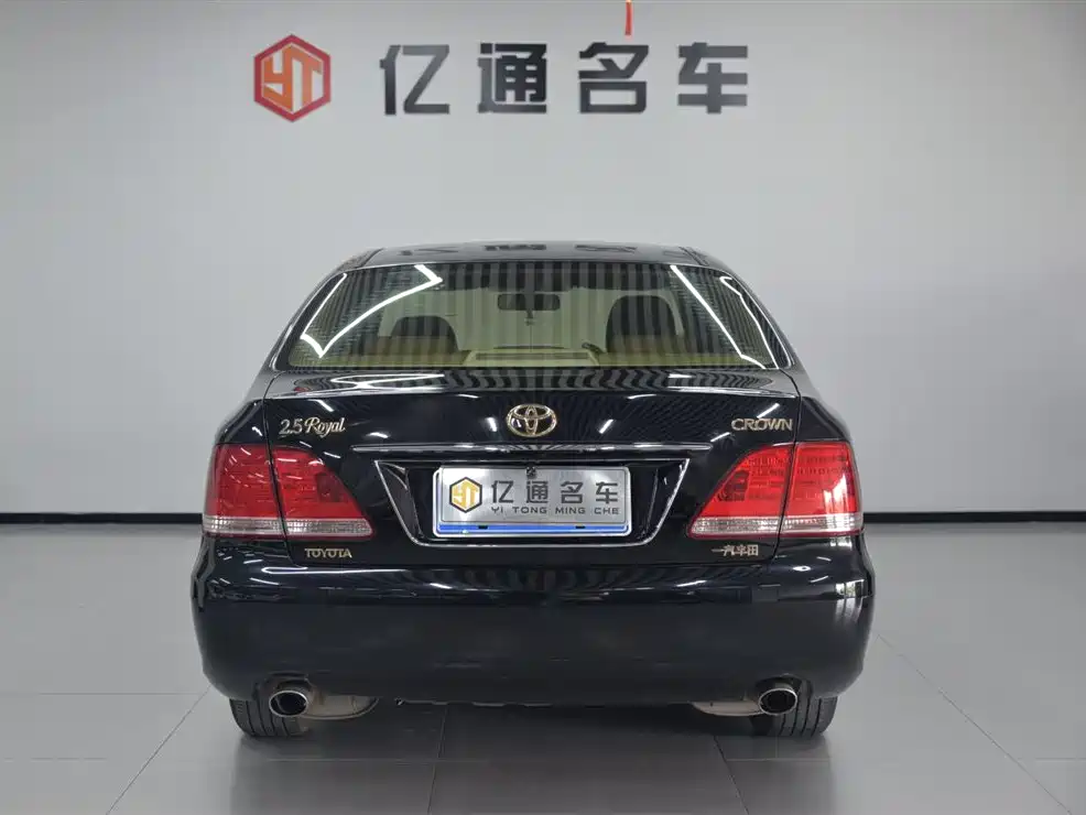 Toyota Crown 2006 — фото 20