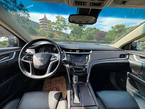 Cadillac XTS 2018
