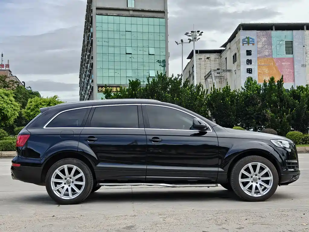 Audi Q7 2015 — фото 5