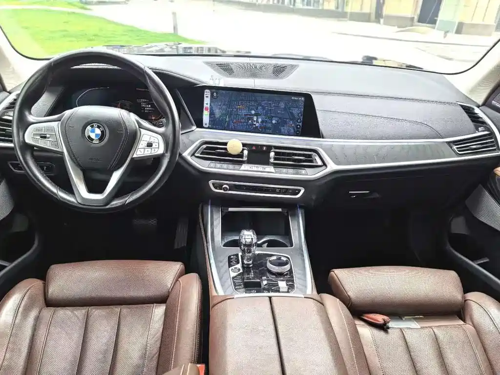 BMW X7 2022 — фото 14