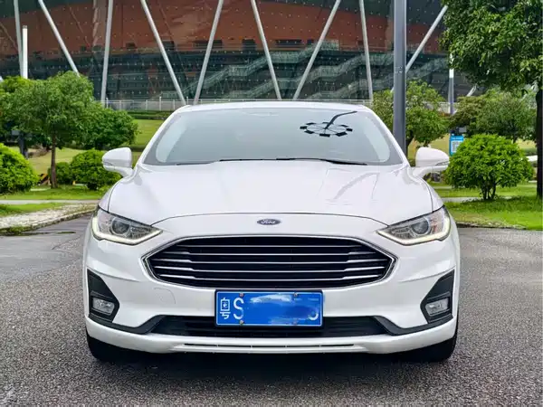 Ford Mondeo 2021