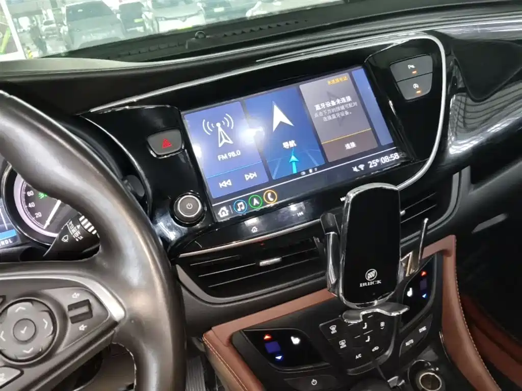 Buick Envision Plus 2021 — фото 13