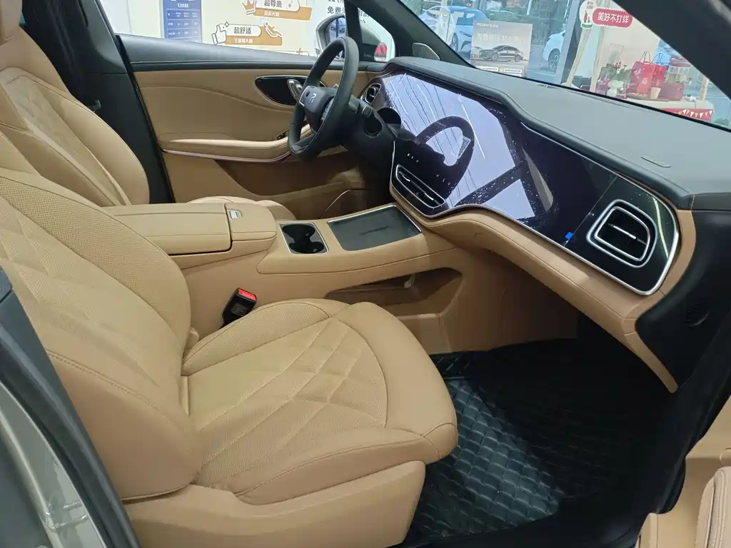 Roewe Feifan R7 2025 — фото 4