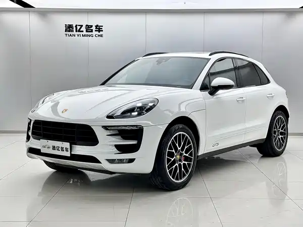 Porsche Macan 2016