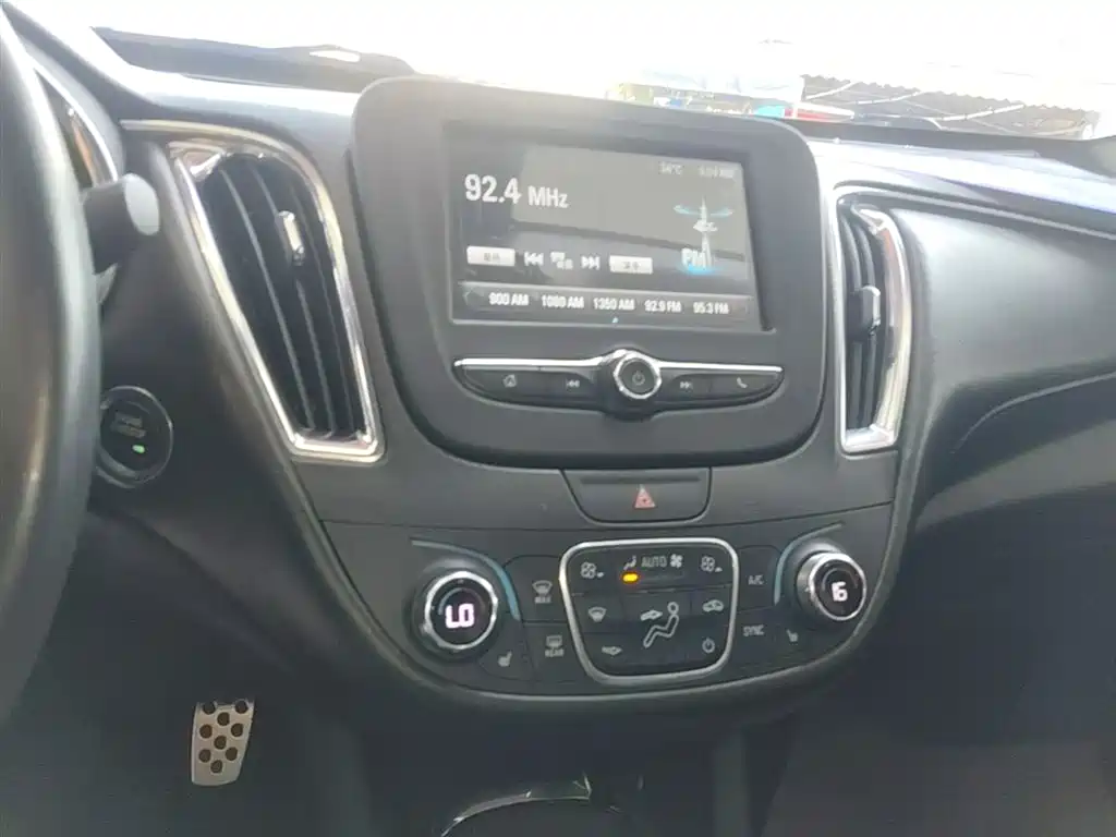 Chevrolet Malibu XL 2016 — фото 13