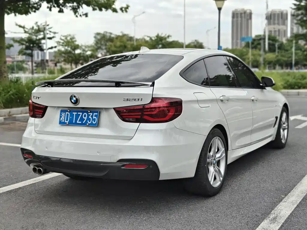 BMW 3 Series GT 2021 — фото 14