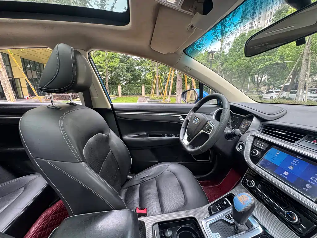 Geely Emgrand GS 2017 — фото 20