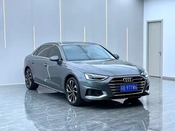 Audi A4L 2023