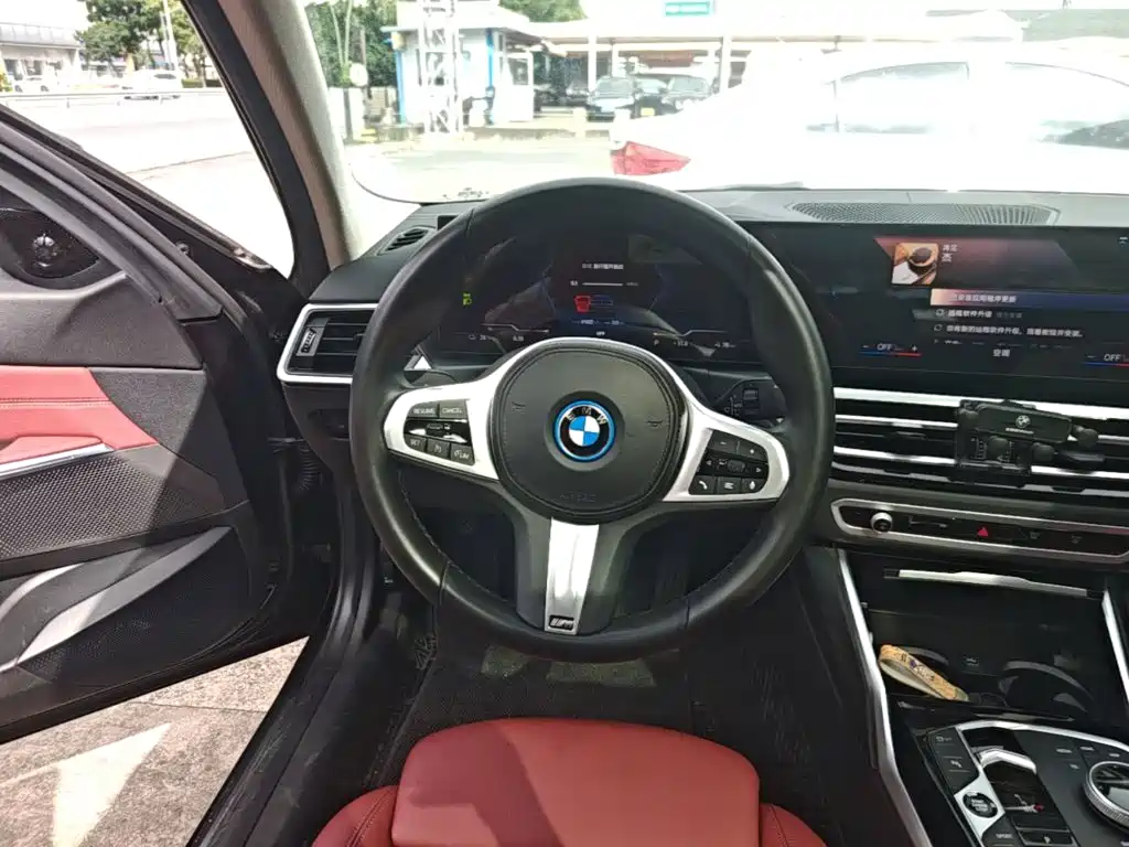 BMW i3 2023 — фото 11