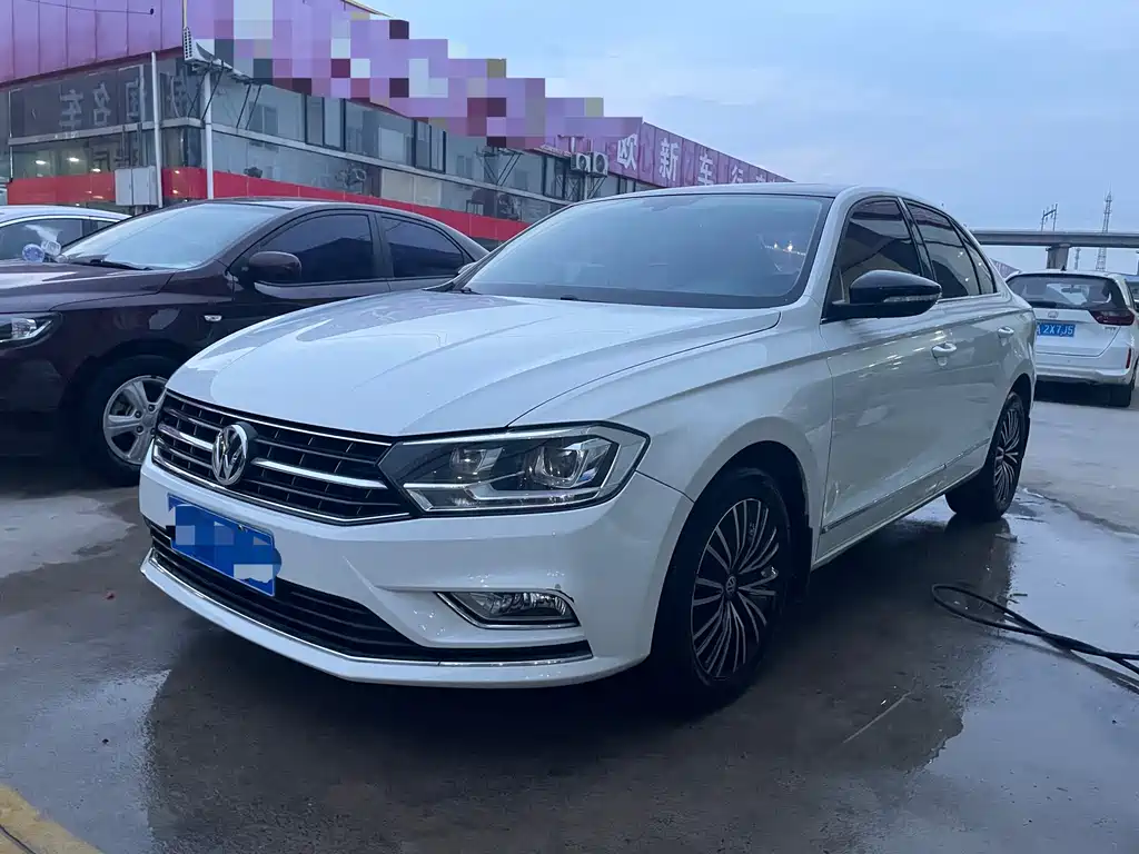Volkswagen Bora 2016