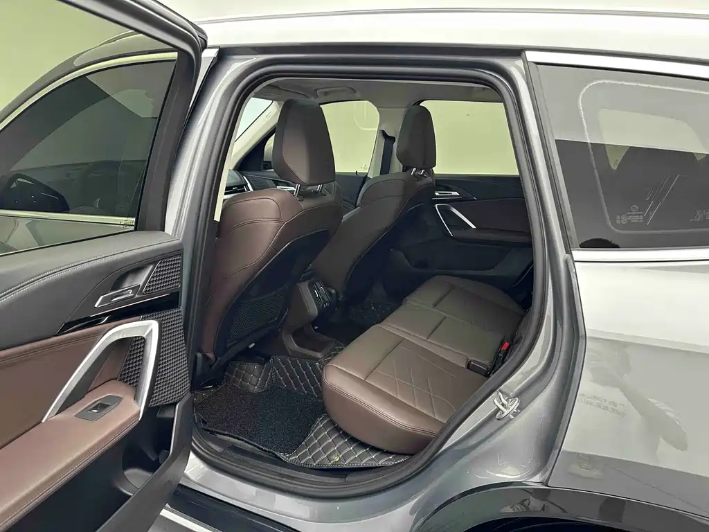 BMW X1 2024 — фото 12