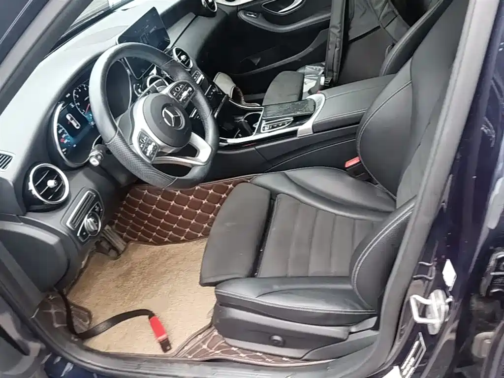 Mercedes-Benz C-Class 2020 — фото 15