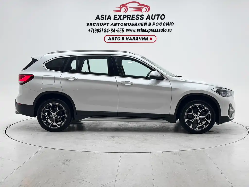 BMW X1 2022 — фото 9
