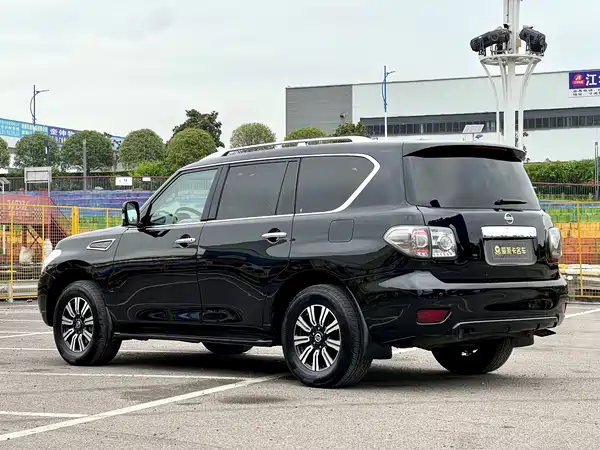 Nissan Patrol 2013