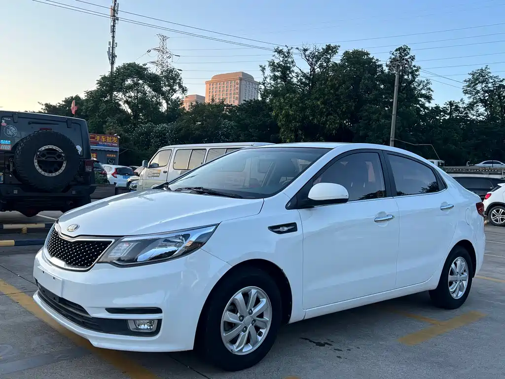 Kia K2 2016