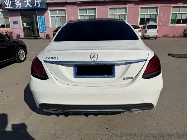 Mercedes-Benz C-Class 2021