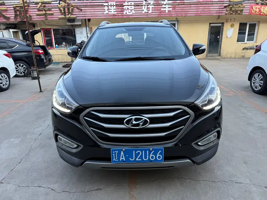Hyundai ix35 2014 — фото 1