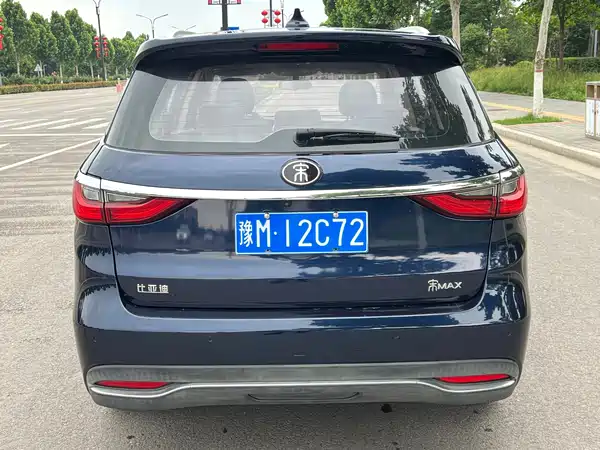 BYD Song MAX 2018