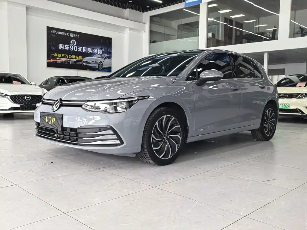 Volkswagen Golf 2023