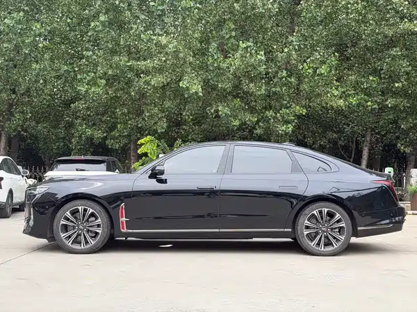 Hongqi H9 2024
