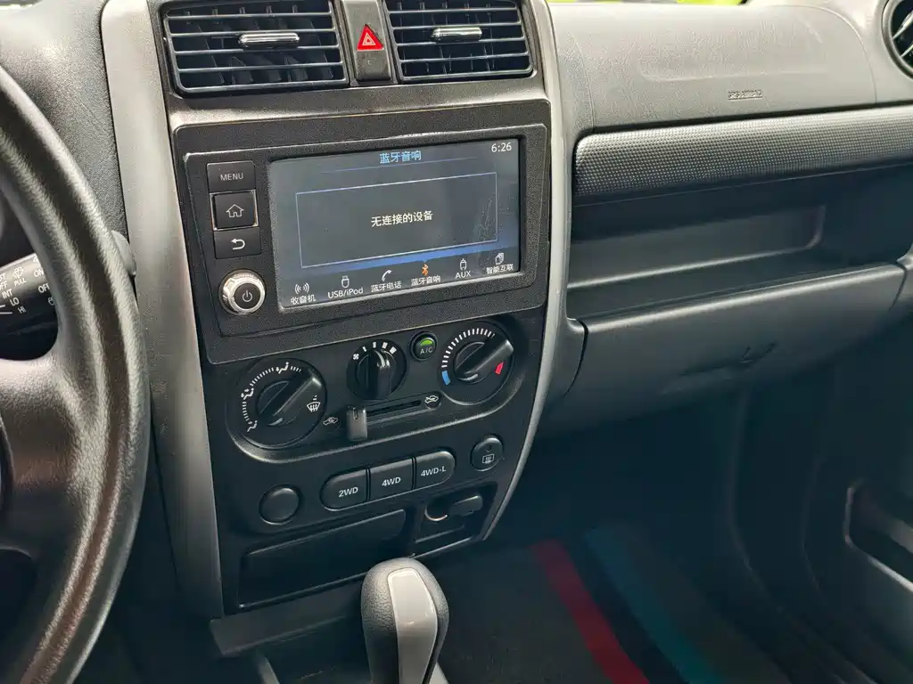 Suzuki Jimny 2018 — фото 20