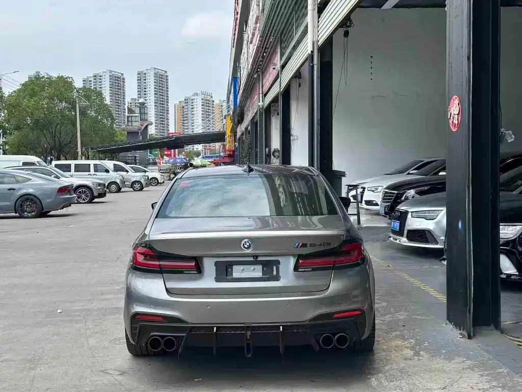 BMW 5 Series 2018