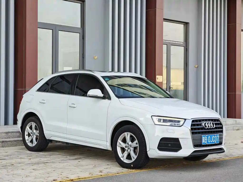 Audi Q3 2018 — фото 3