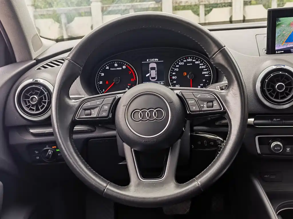 Audi A3 2018 — фото 15
