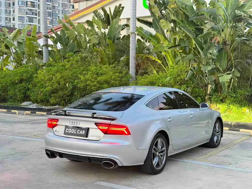 Audi A7 2013 — фото 12