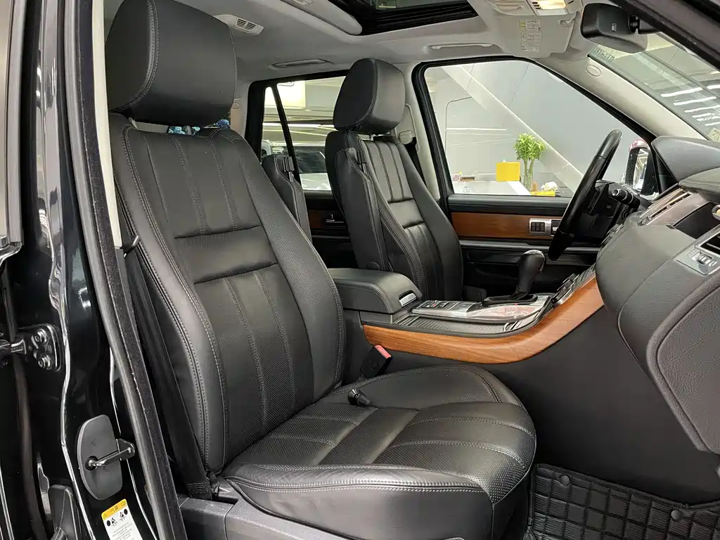 Land Rover Sport 2012 — фото 14