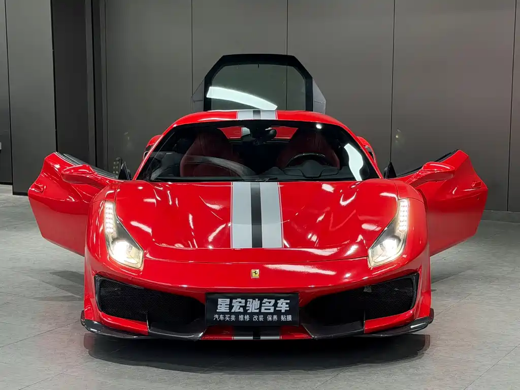 Ferrari 488 2017 — фото 10