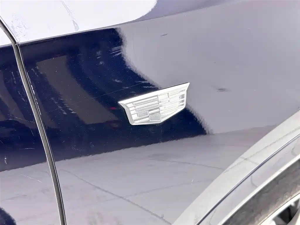 Cadillac XT6 2021 — фото 13