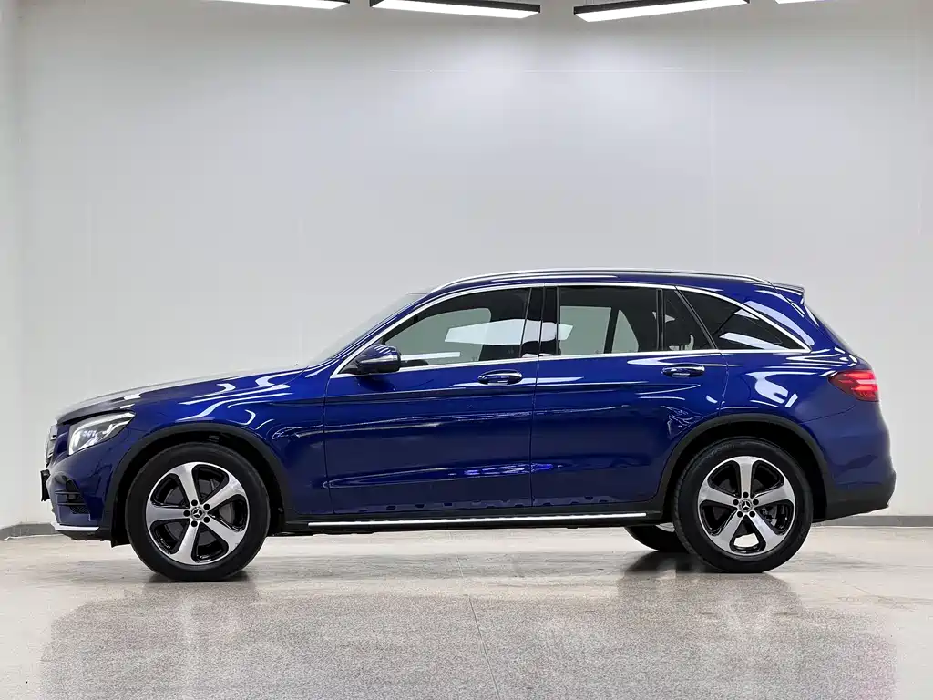 Mercedes-Benz GLC 2018 — фото 7
