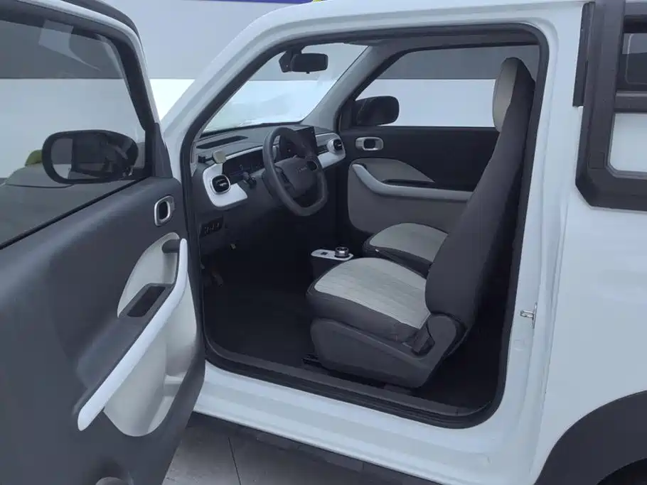 Geely Galaxy Panda 2025 — фото 9