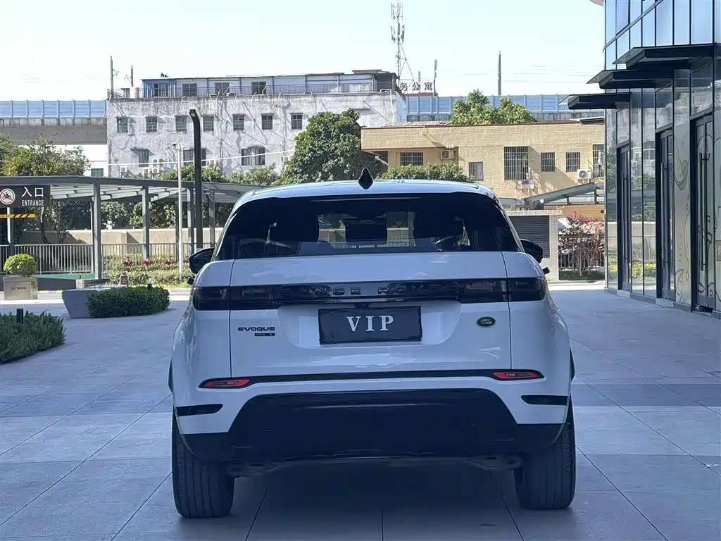 Land Rover Evoque 2020 — фото 9