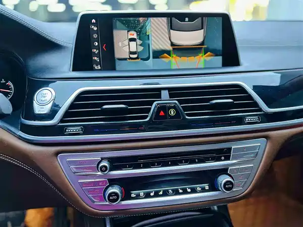 BMW 7 Series 2018