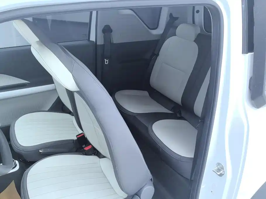 Geely Galaxy Panda 2025 — фото 11