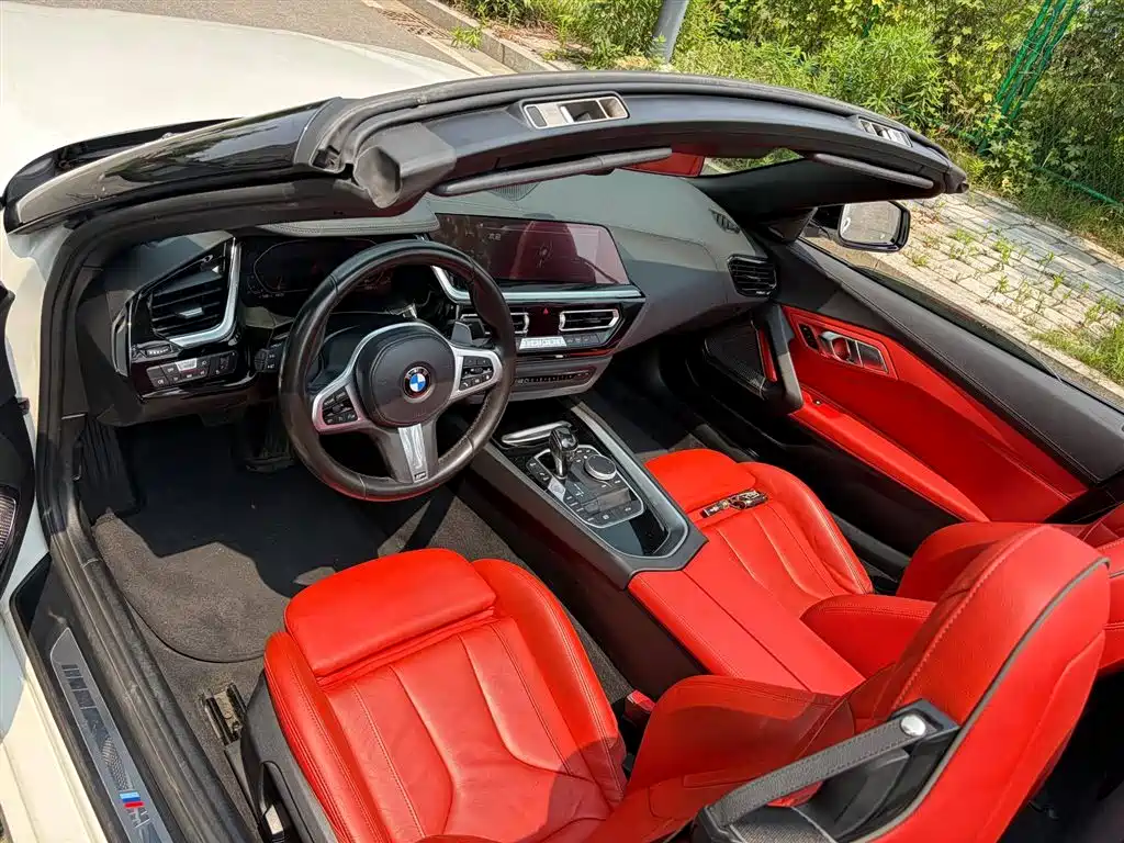 BMW Z4 2021 — фото 7
