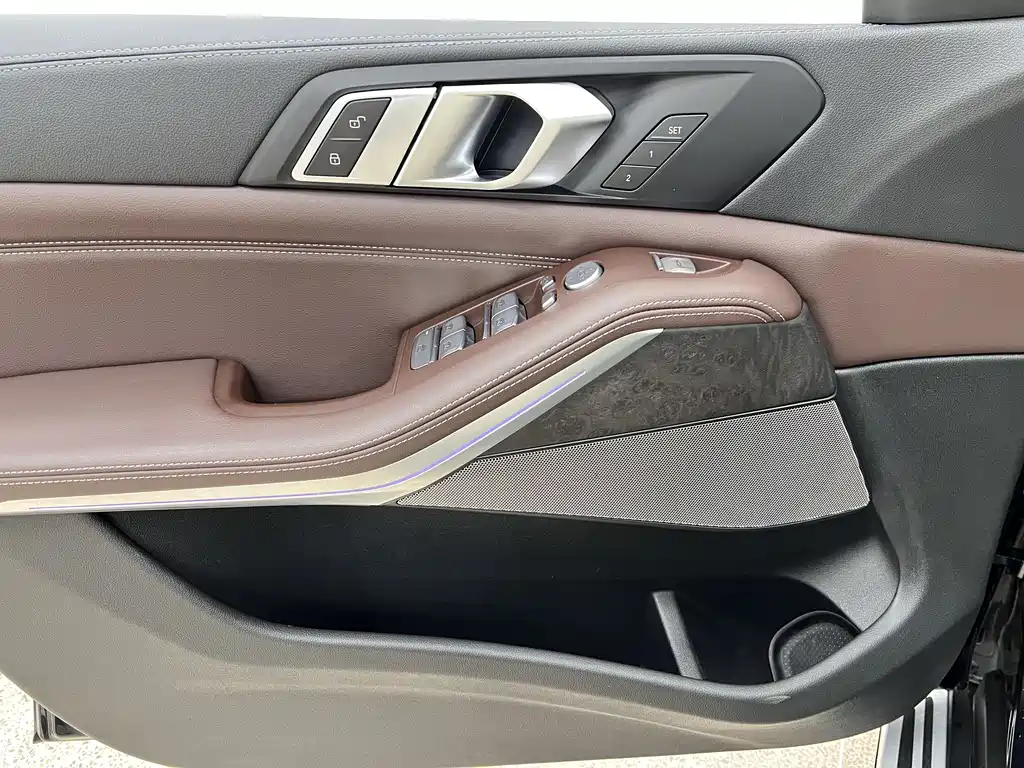 BMW X5 2023 — фото 11