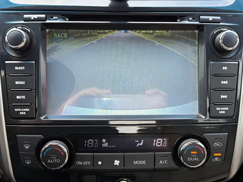 Nissan Teana 2014 — фото 17