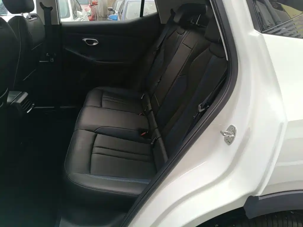 GAC Motor Trumpchi GS3 2025 — фото 17