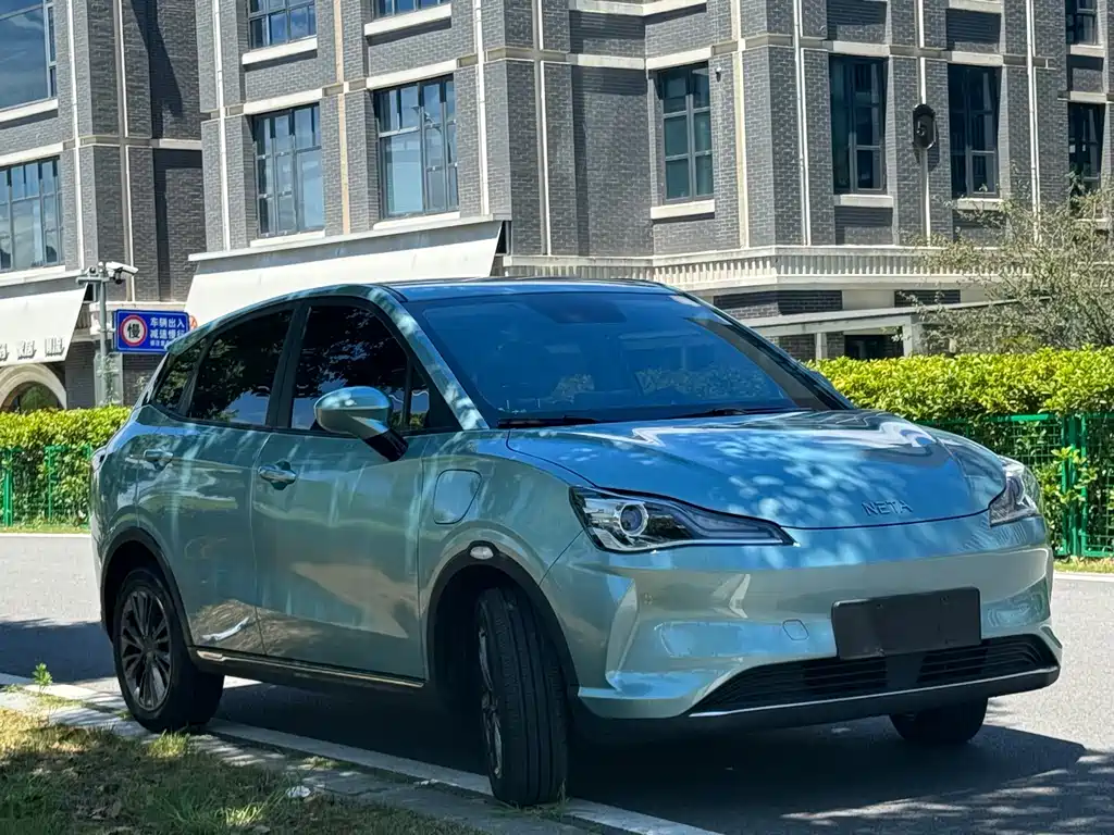 Neta V 2023