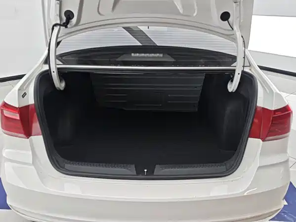 Volkswagen Santana 2022
