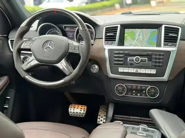 Mercedes-Benz GL-Class 2015